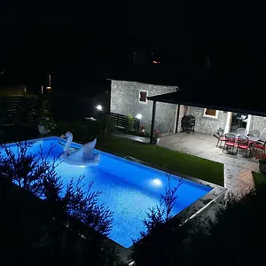  Apartman Kos
