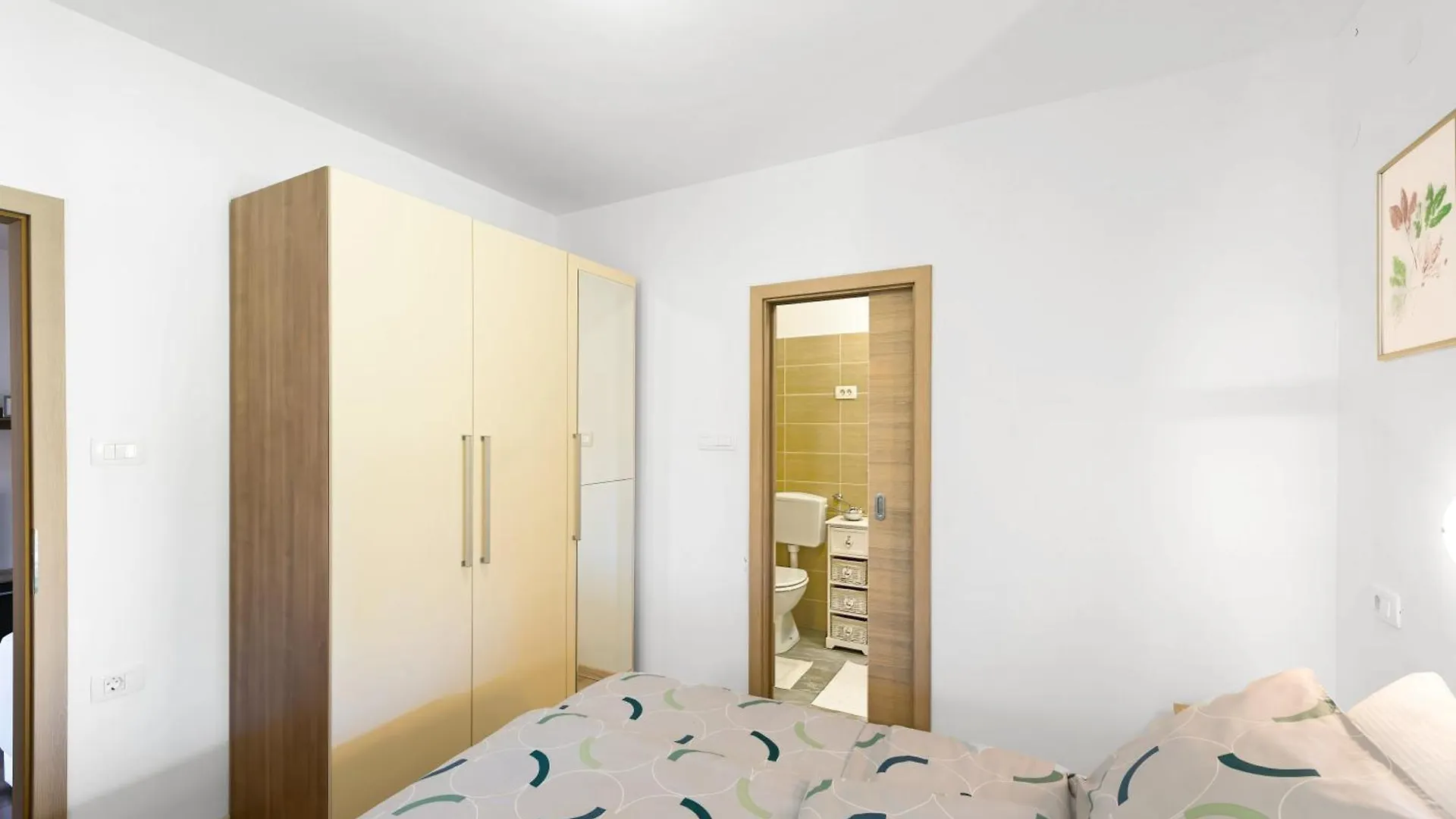 Apartment Ivana Roc